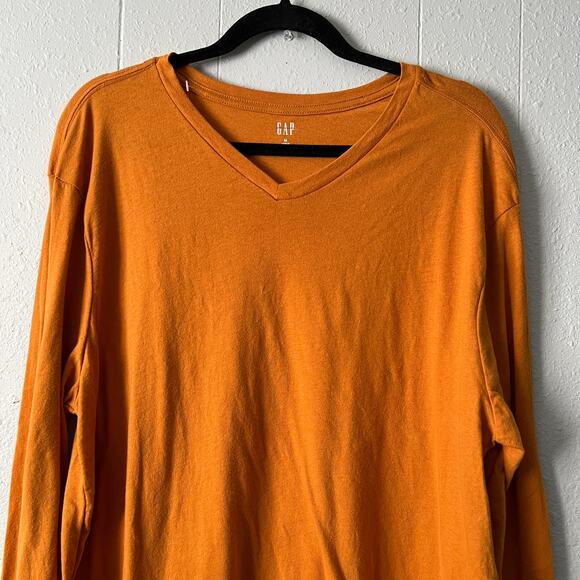Gap Mens Long Sleeve T-Shirt Medium 100% Cotton Breathable Baselayer Normcore - Picture 2 of 8